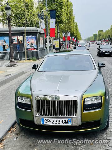 Rolls-Royce Ghost spotted in Paris, France