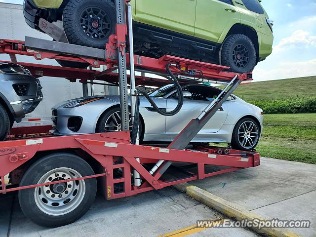 Jaguar F-Type spotted in Somewhere, Illinois