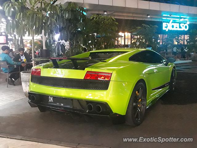 Lamborghini Gallardo spotted in Serpong, Indonesia