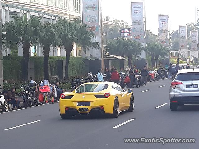 Ferrari 458 Italia spotted in Jakarta, Indonesia
