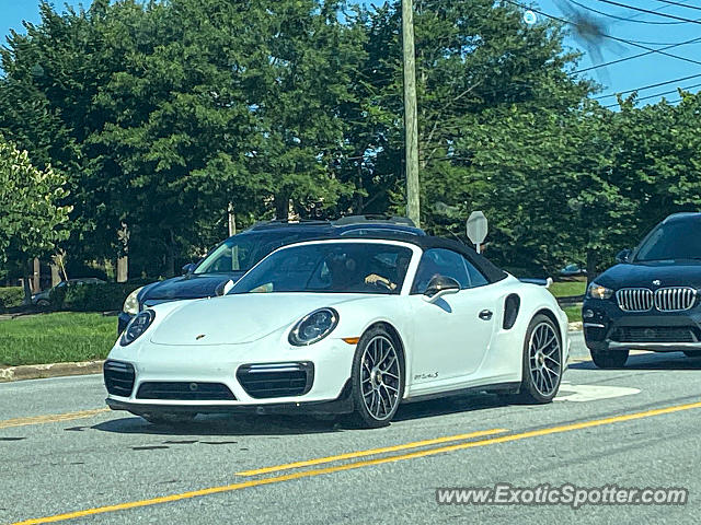 Porsche 911 Turbo spotted in Asheville, North Carolina