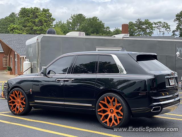 Rolls-Royce Cullinan spotted in Atlanta, Georgia
