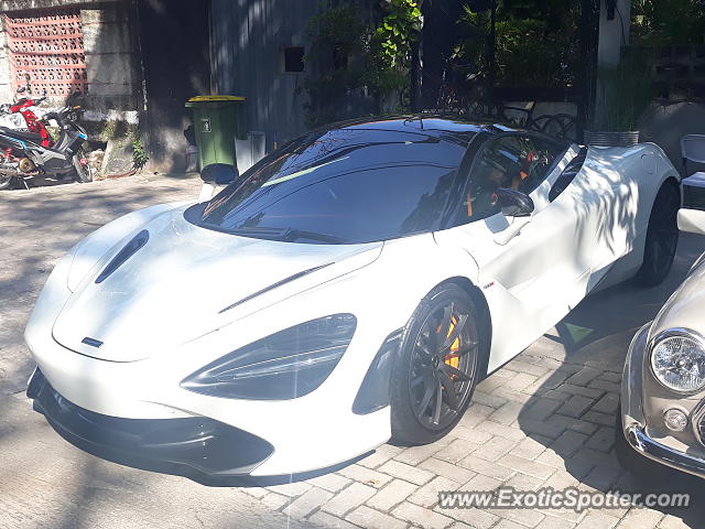 Mclaren 720S spotted in Jakarta, Indonesia