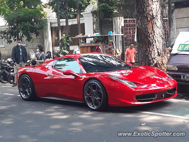 Ferrari 458 Italia spotted in Jakarta, Indonesia