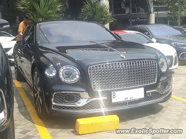 Bentley Flying Spur spotted in Jakarta, Indonesia