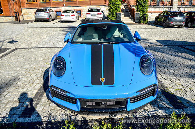 Porsche 911 Turbo spotted in Karpacz, Poland