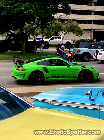 Porsche 911 GT3 spotted in Birmingham, Michigan