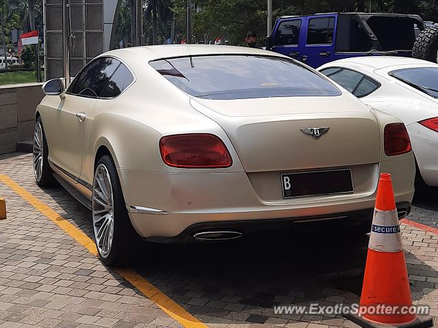 Bentley Continental spotted in Jakarta, Indonesia