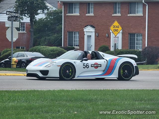 Porsche 918 Spyder spotted in Birmingham, Michigan