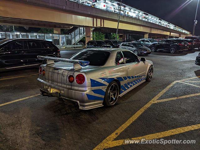 Nissan Skyline spotted in Chicago, Illinois