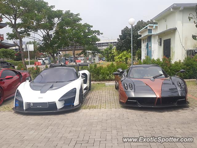 Pagani Huayra spotted in Jakarta, Indonesia
