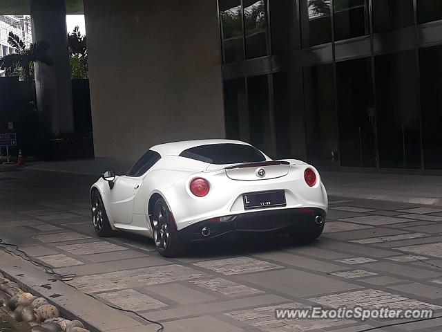 Alfa Romeo 4C spotted in Jakarta, Indonesia