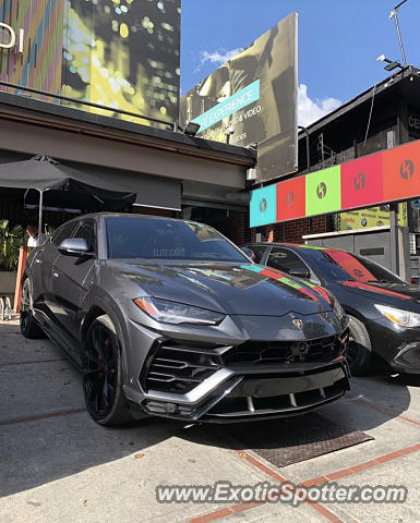 Lamborghini Urus spotted in Caracas, Venezuela