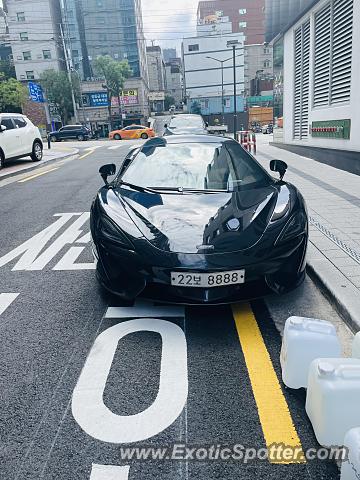 Mclaren 675LT spotted in Seoul, South Korea