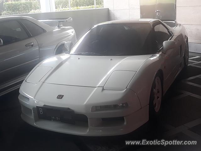 Acura NSX spotted in Jakarta, Indonesia