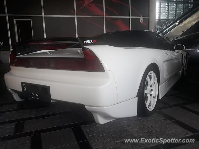 Acura NSX spotted in Jakarta, Indonesia