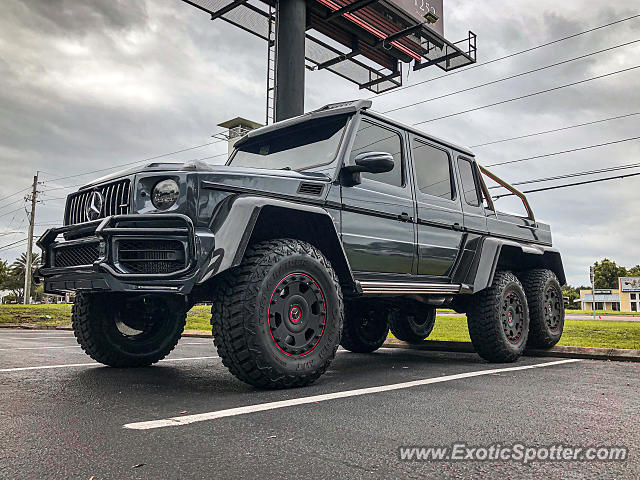 Mercedes 6x6 spotted in Jacksonville, Florida