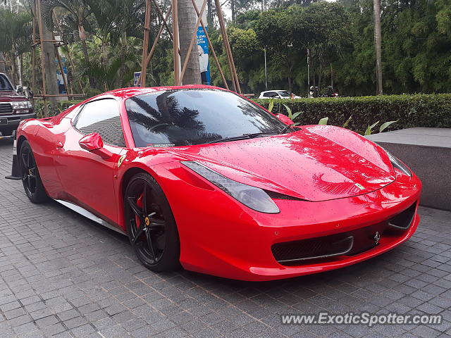 Ferrari 458 Italia spotted in Jakarta, Indonesia