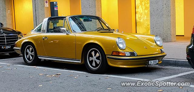 Porsche 911 spotted in Zurich, Switzerland