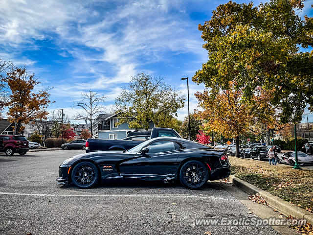 Dodge Viper spotted in Bloomington, Indiana