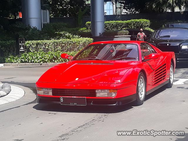 Ferrari Testarossa spotted in Jakarta, Indonesia