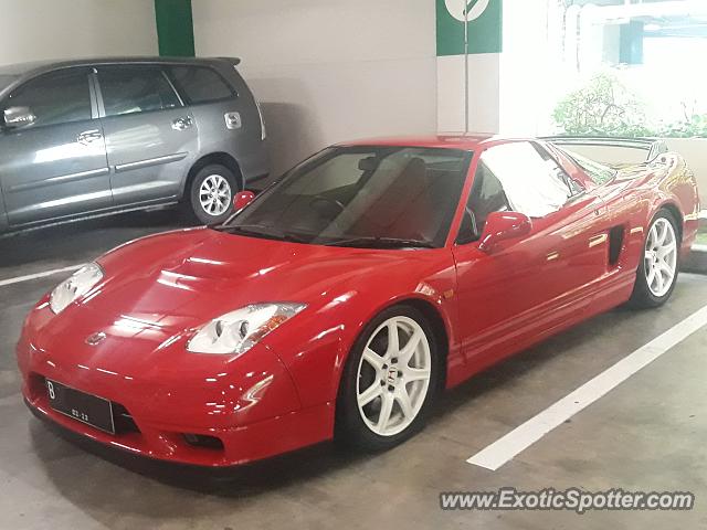 Acura NSX spotted in Jakarta, Indonesia