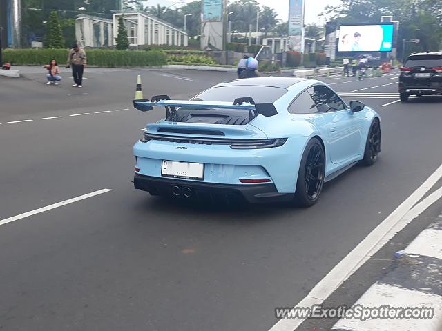 Porsche 911 GT3 spotted in Jakarta, Indonesia