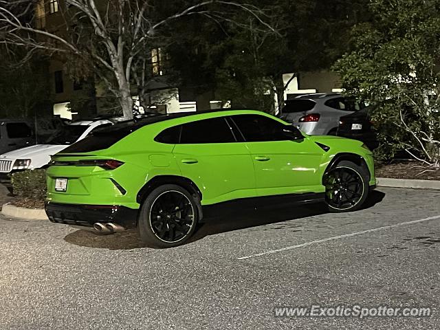 Lamborghini Urus spotted in Jacksonville, Florida