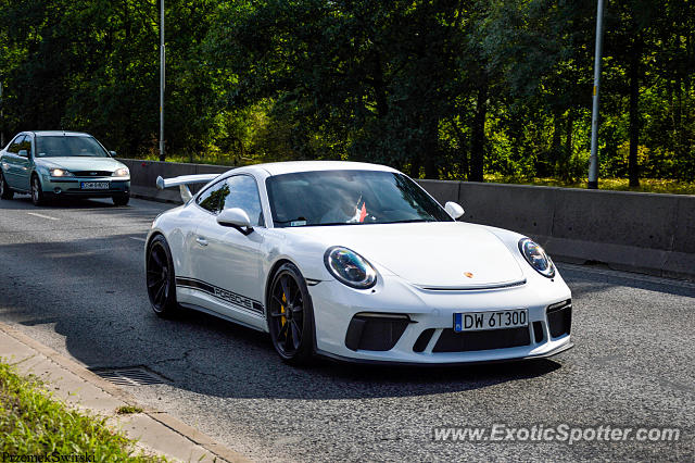 Porsche 911 GT3 spotted in Wrocław, Poland