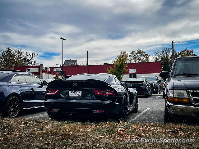 Dodge Viper spotted in Bloomington, Indiana
