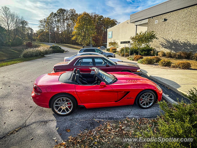 Dodge Viper spotted in Bloomington, Indiana