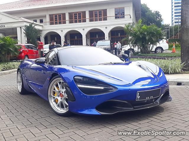 Mclaren 720S spotted in Jakarta, Indonesia