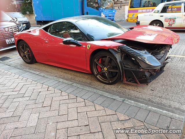 Ferrari 458 Italia spotted in Hong kong, China