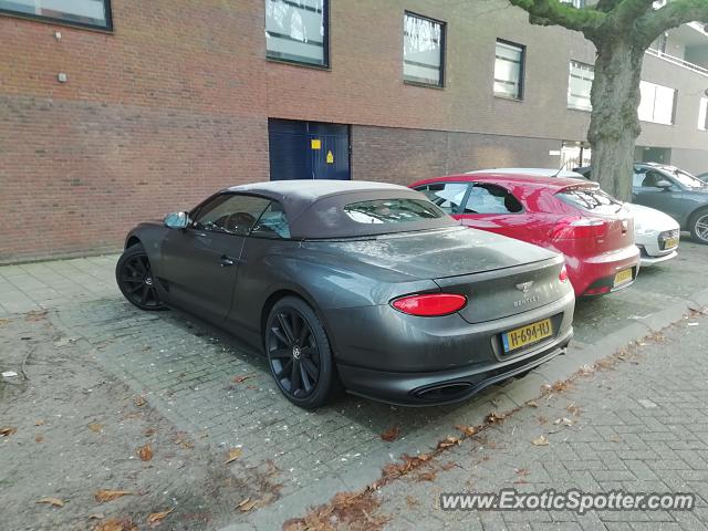 Bentley Continental spotted in Papendrecht, Netherlands