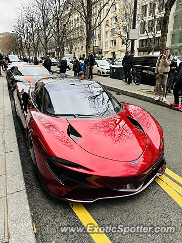 Mclaren Speedtail spotted in Paris, France