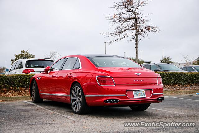 Bentley Flying Spur spotted in Jacksonville, Florida