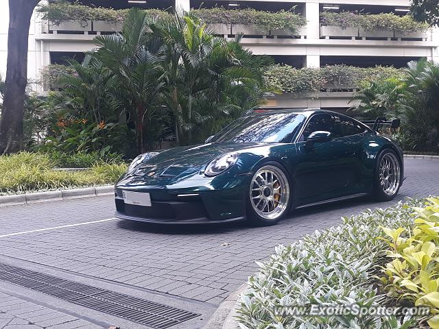Porsche 911 GT3 spotted in Jakarta, Indonesia