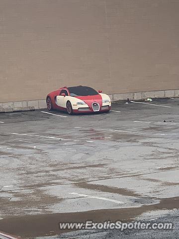 Bugatti Veyron spotted in Philadelphia, Pennsylvania