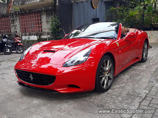 Ferrari California spotted in Jakarta, Indonesia