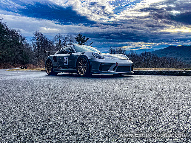 Porsche 911 GT3 spotted in Asheville, North Carolina