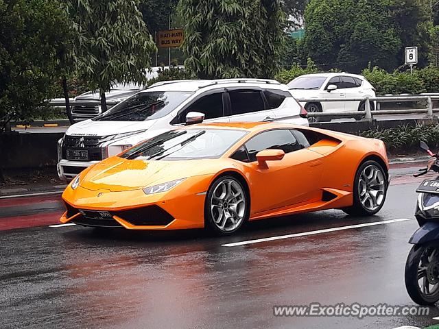 Lamborghini Huracan spotted in Jakarta, Indonesia