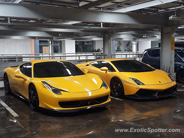 Lamborghini Gallardo spotted in Jakarta, Indonesia