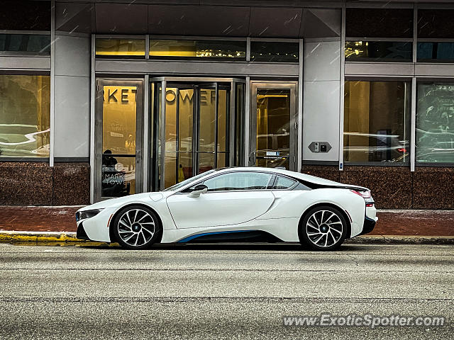 BMW I8 spotted in Indianapolis, Indiana