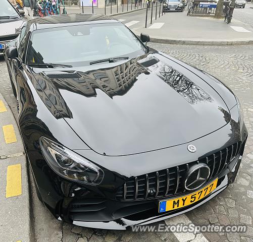 Mercedes SLS AMG spotted in Paris, France