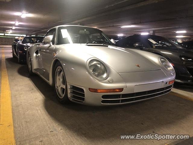 Porsche 959 spotted in Amelia, Florida