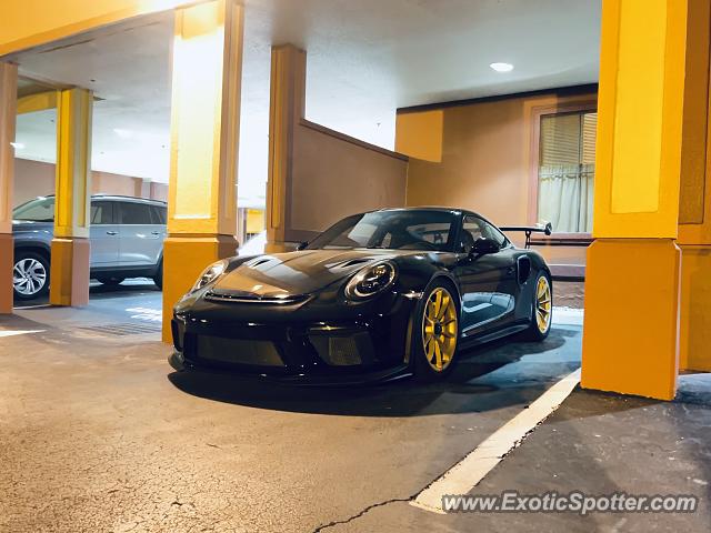Porsche 911 GT3 spotted in Amelia Island, Florida