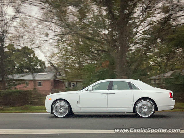 Rolls-Royce Ghost spotted in Jacksonville, Florida