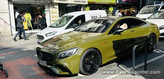 Mercedes Maybach G650 Landaulet spotted in Istanbul, Turkey