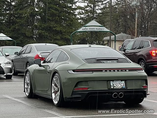 Porsche 911 GT3 spotted in Wayzata, Minnesota