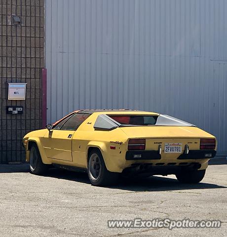 Lamborghini Jalpa spotted in Los Angeles, California